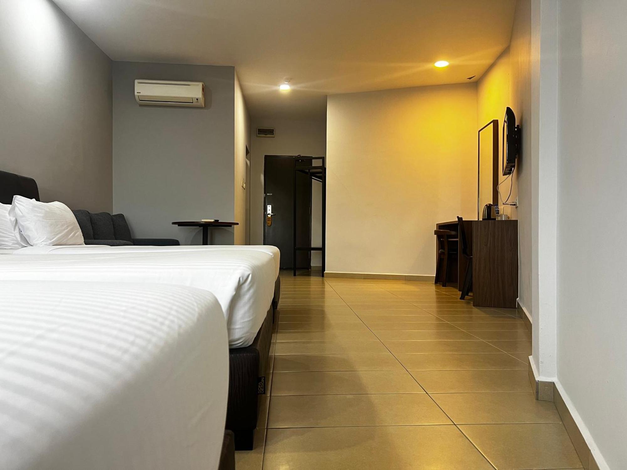 Sin Lien Hotel Keluang Luaran gambar