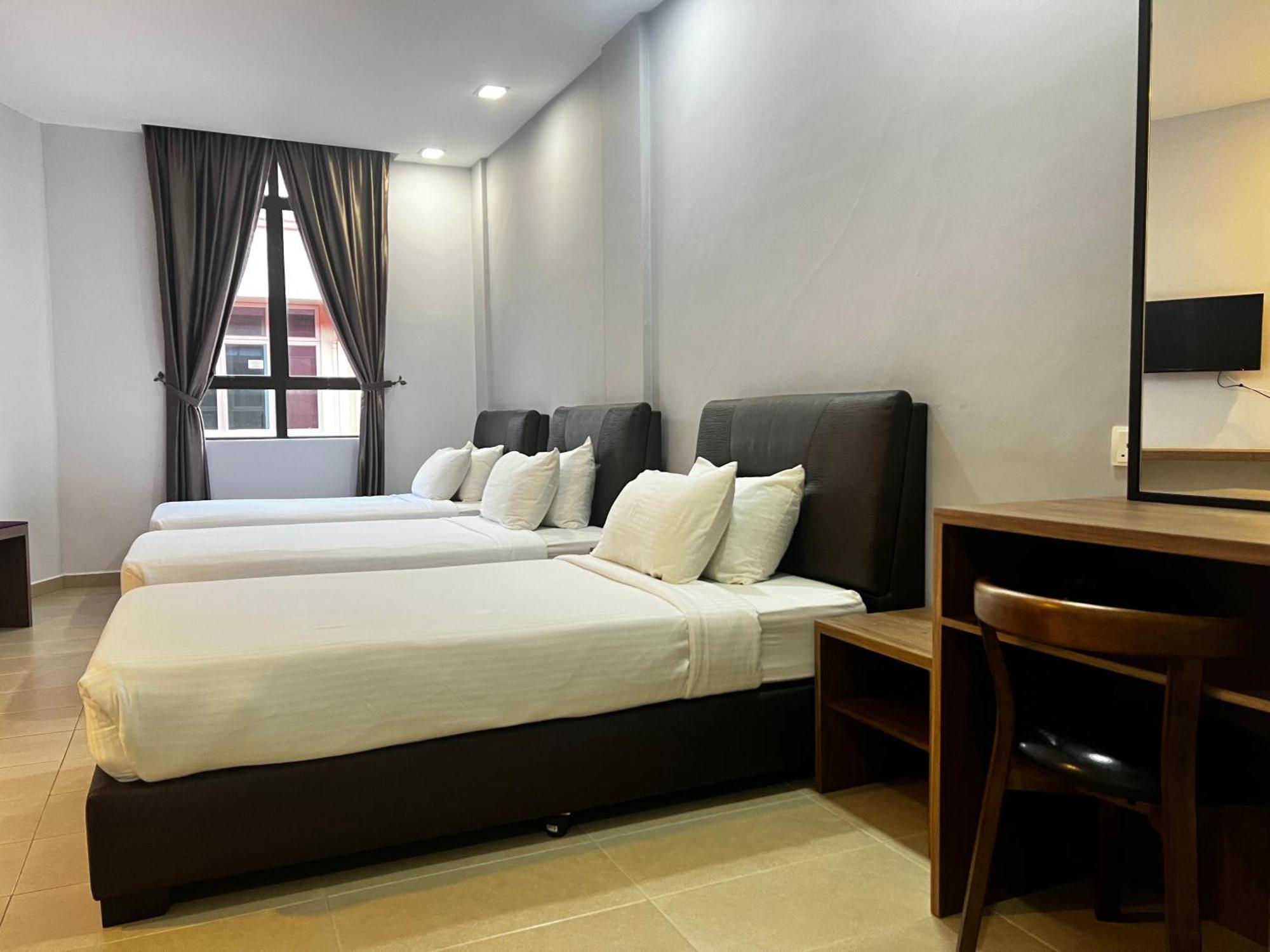 Sin Lien Hotel Keluang Luaran gambar